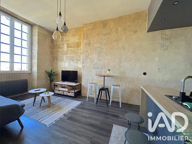 Location Appartement Rue du Quai Bourgeois, Bordeaux