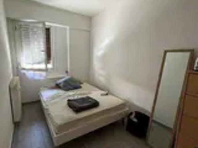 Location Appartement Rue du Rocher, Nice
