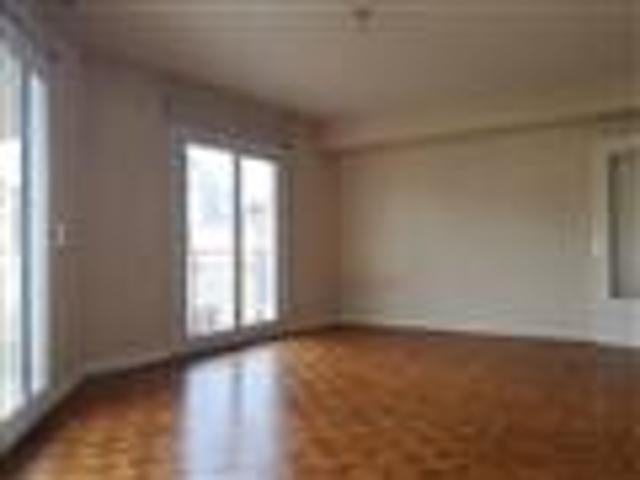Location Appartement Rue du Rempart, Tours