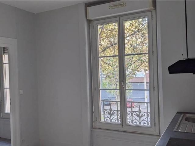 Location Appartement Rue du Rival, Montrond les Bains