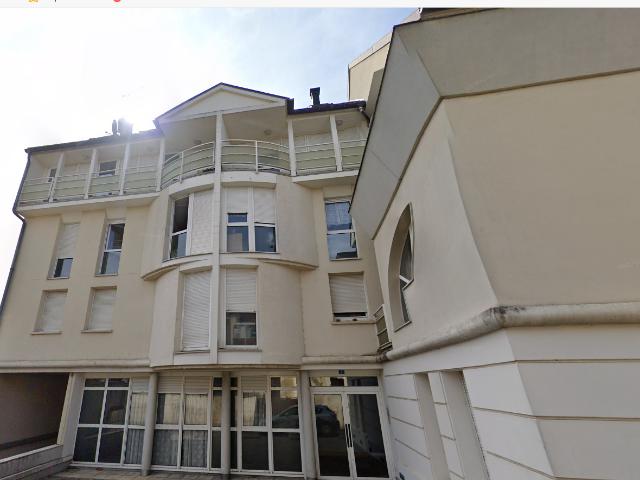 Location Appartement Rue du Tau, Sens
