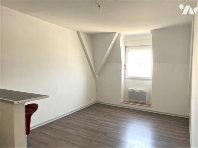 Location Appartement Rue du Temple, Reims