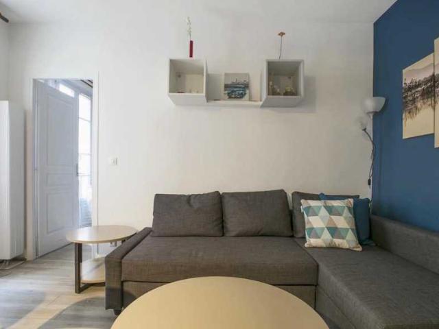 Location Appartement Rue du Théâtre, Paris