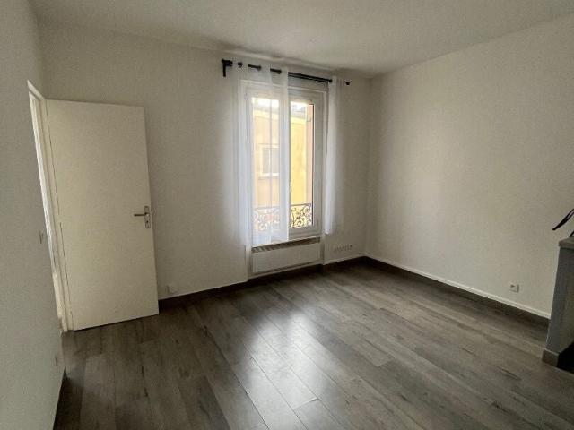 Location Appartement Rue du Vieil Abreuvoir, Saint Germain en Laye