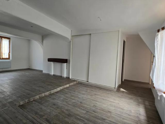 Location Appartement Rue du Vieux Château, Vernon