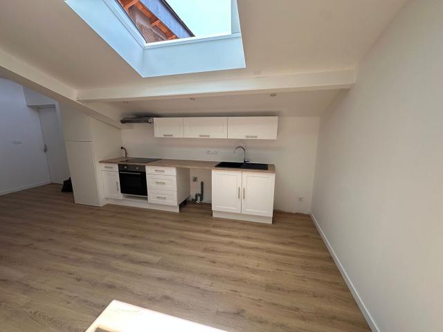 Location Appartement Rue Dubreuil, Tarare
