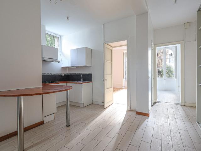 Location Appartement Rue Dugommier, Nantes