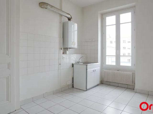 Location Appartement Rue Duguesclin, Lyon