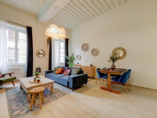 Location Appartement Rue Dumont d'Urville, Lyon