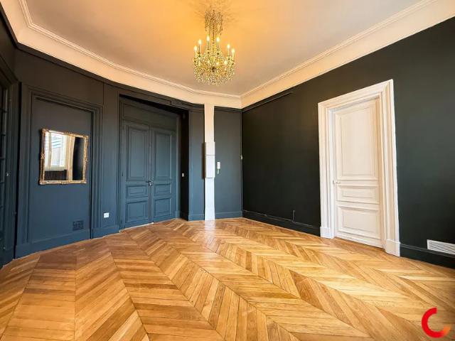 Location Appartement Rue Duparchy, Péronne