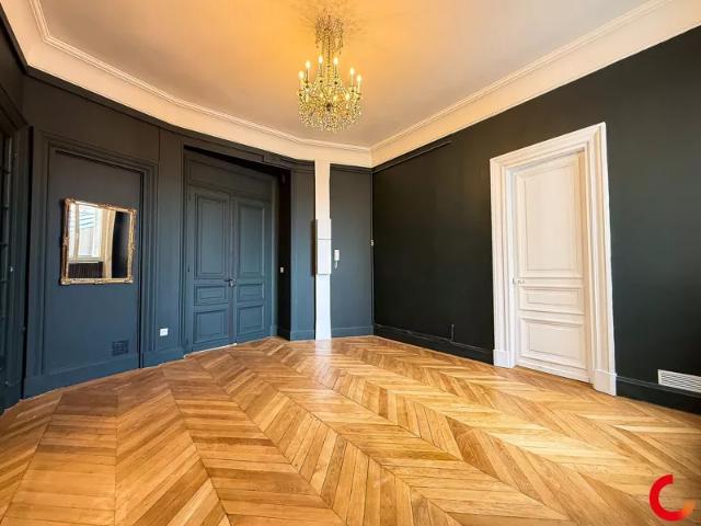 Location Appartement Rue Duparchy, Péronne