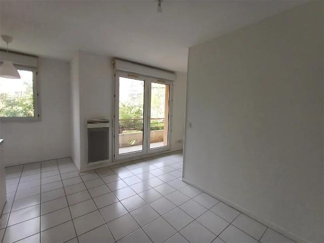 Location Appartement Rue Émile Lécrivain, Toulouse