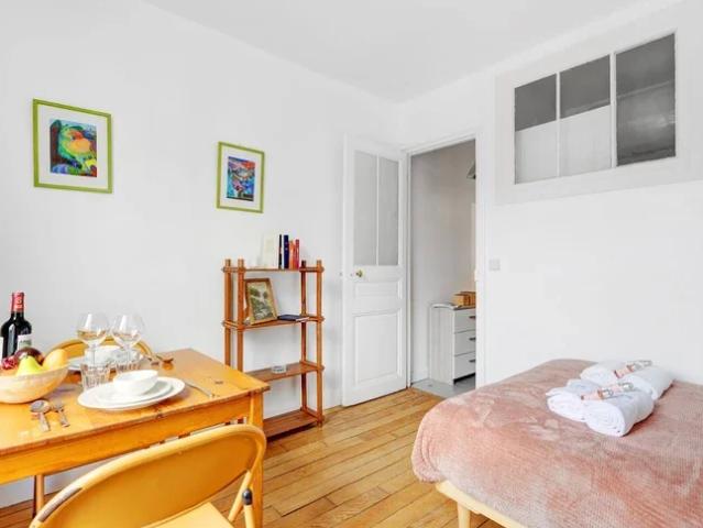 Location Appartement Rue Émile Lepeu, Paris