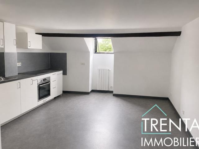 Location Appartement Rue Émile Romanet, Voiron