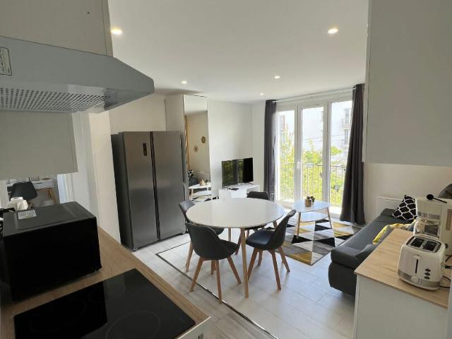 Location Appartement Rue Émile Réaubourg, Mantes la Jolie