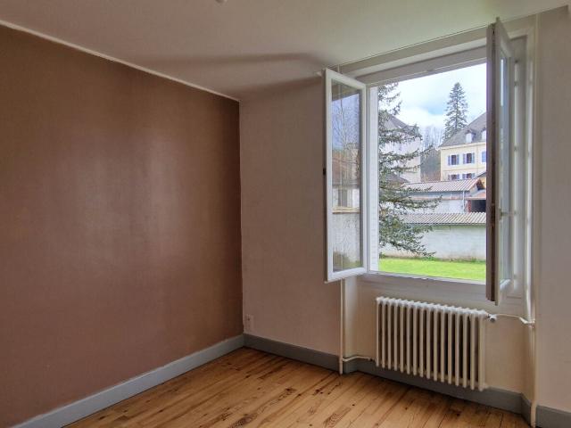 Location Appartement Rue Emmanuel Crétet, Le Pont de Beauvoisin
