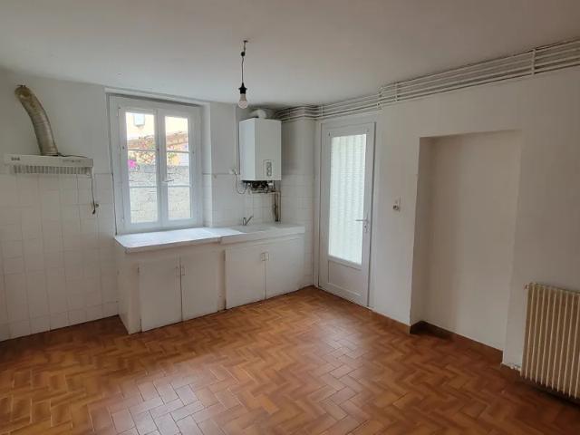 Location Appartement Rue Edmond Rostand, Orthez
