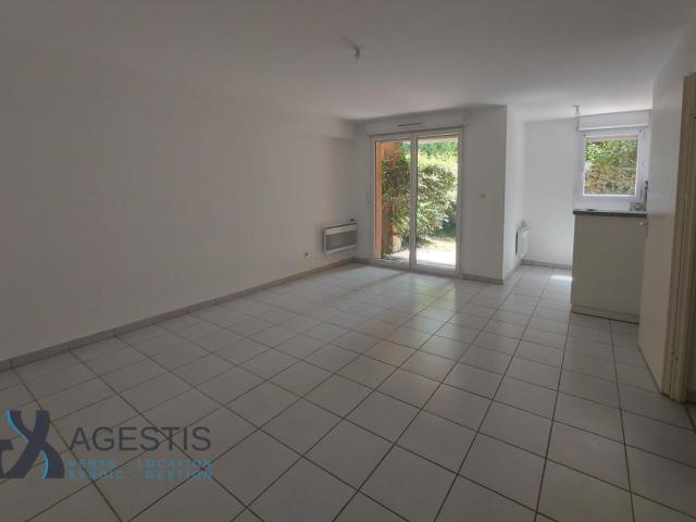 Location Appartement Rue Edmond Rostand, Toulouse