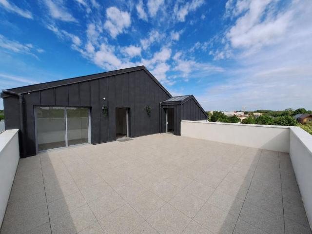 Location Appartement Rue Edmonde Charles Roux, Saint Erblon