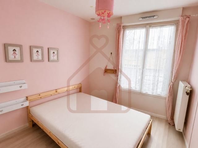 Location Appartement Rue Édouard Vaillant, Villejuif