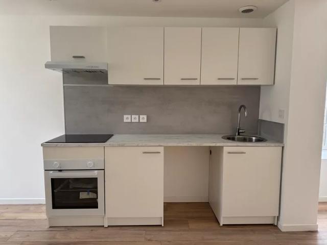 Location Appartement Rue Edouard Barbey, Mazamet