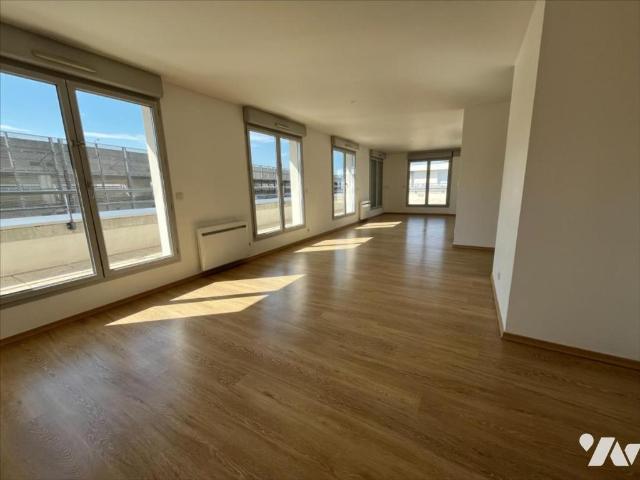Location Appartement Rue Édouard Mignot, Reims