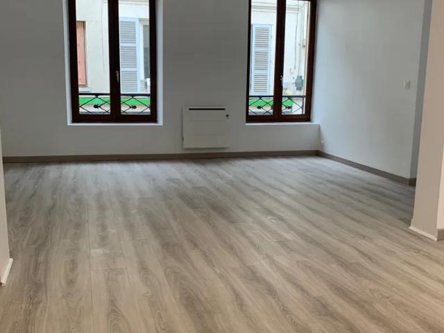 Location Appartement Rue Ernest Dessaint, Coulommiers