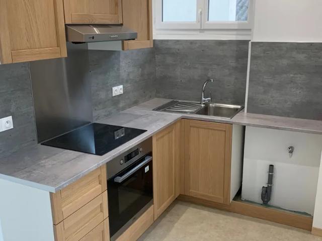Location Appartement Rue Ernest Dessaint, Coulommiers