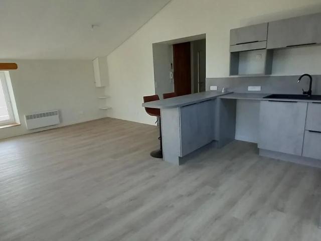 Location Appartement Rue Ernest Renan, Villefranche sur Saône