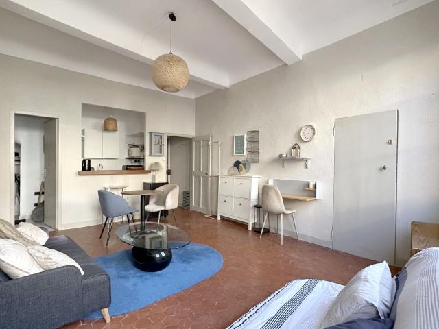 Location Appartement Rue Espariat, Aix en Provence