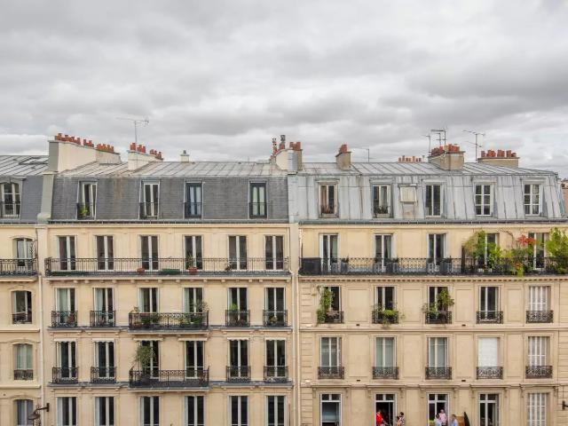 Location Appartement Rue Étienne Marcel, Paris