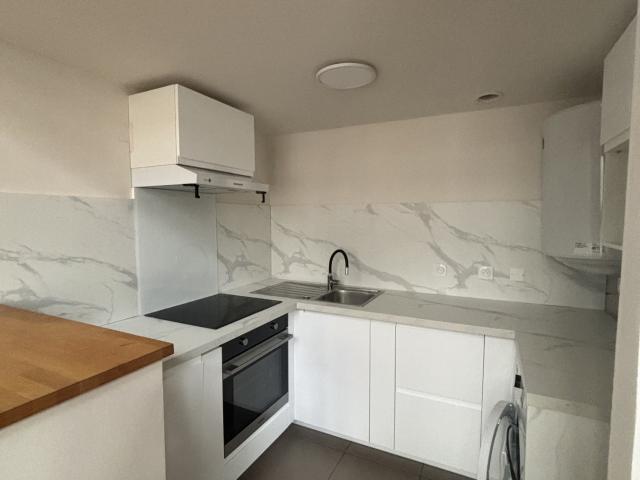 Location Appartement Rue Eugénie Desgouttes, Bellerive sur Allier