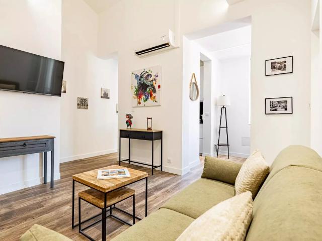 Location Appartement Rue Fodéré, Nice