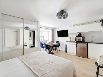 Location Appartement Rue Favart, Paris