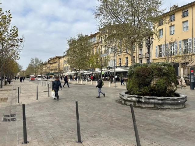 Location Appartement Rue Fabrot, Aix en Provence