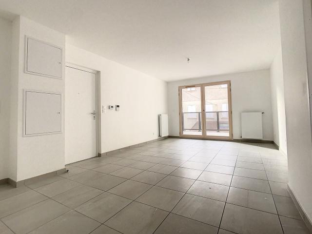 Location Appartement Rue Faillebin, Villeurbanne
