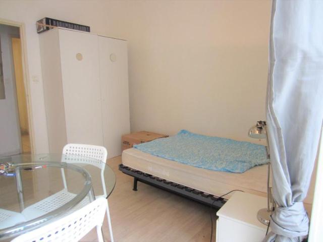 Location Appartement Rue Flaugergues, Montpellier