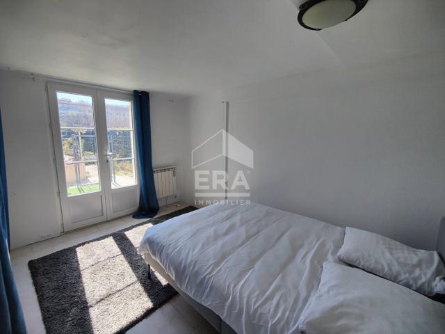 Location Appartement Rue Fleurie, Carpentras