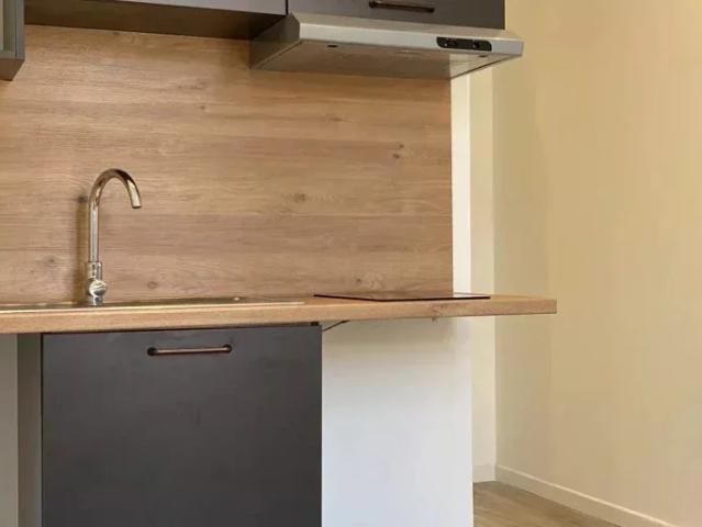 Location Appartement Rue François Gros, Vénissieux