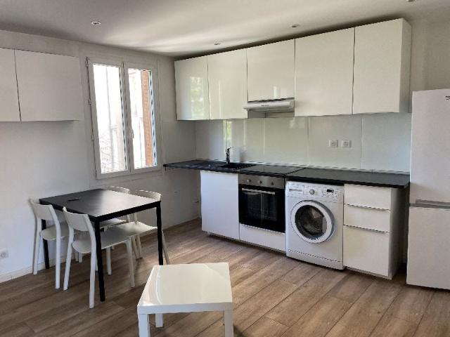 Location Appartement Rue François Taddei, Marseille