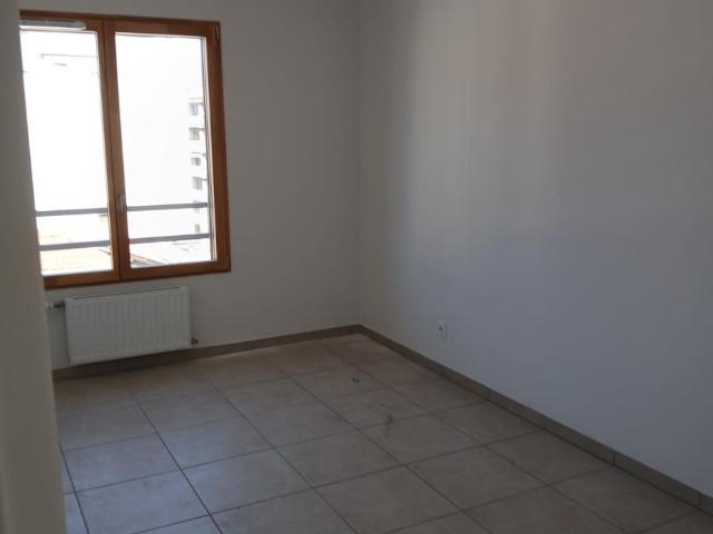 Location Appartement rue Françoise Sagan, Lyon