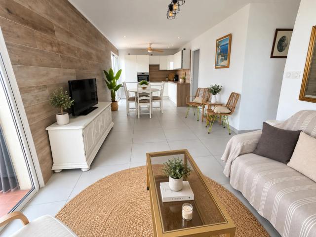 Location Appartement Rue Francis Marcero, Narbonne