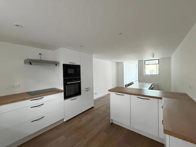 Location Appartement Rue Franck Delmas, La Rochelle