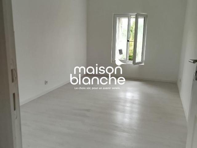 Location Appartement Rue Fronsadaise, Guîtres