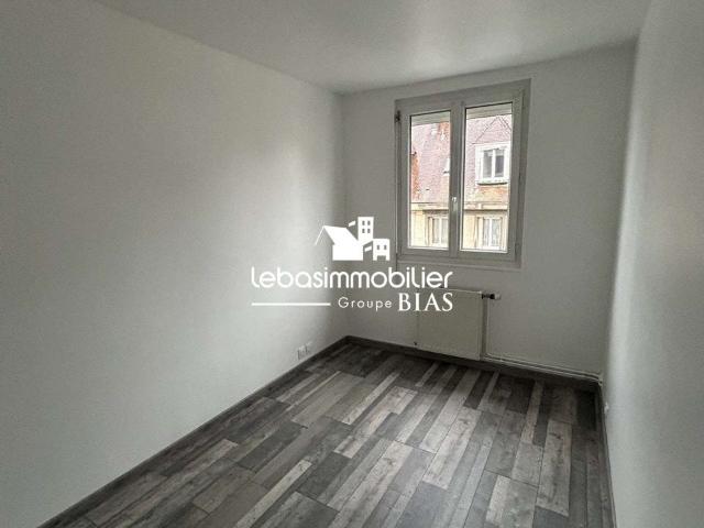 Location Appartement Rue Houel de Valleville, Yvetot