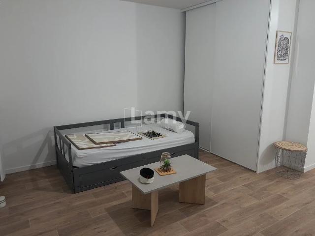 Location Appartement Rue Hélène Boucher, Mont de Marsan