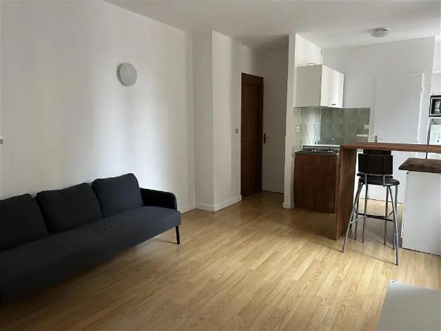Location Appartement Rue Hélène Durand, Privas