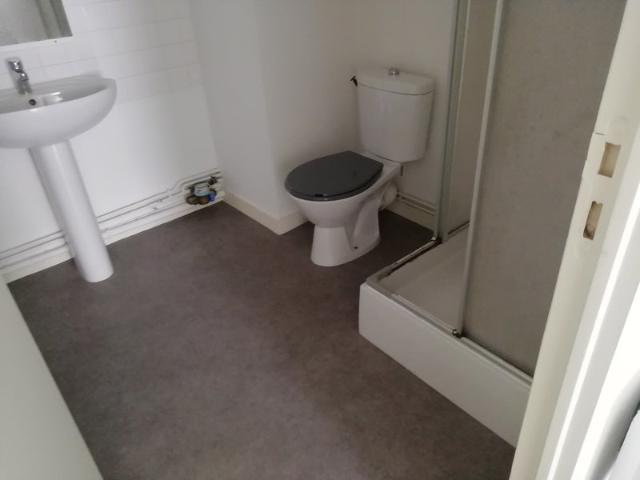 Location Appartement Rue Henri Barbusse, Désertines