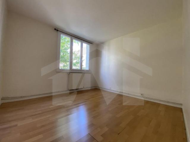 Location Appartement Rue Henri Dunant, Grenoble