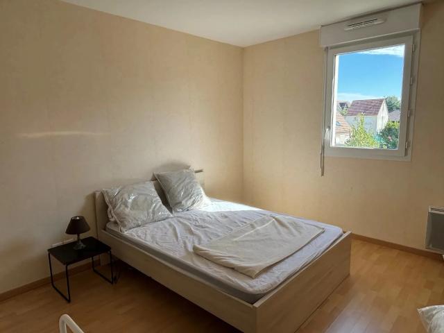 Location Appartement Rue Henri Dunant, Luisant